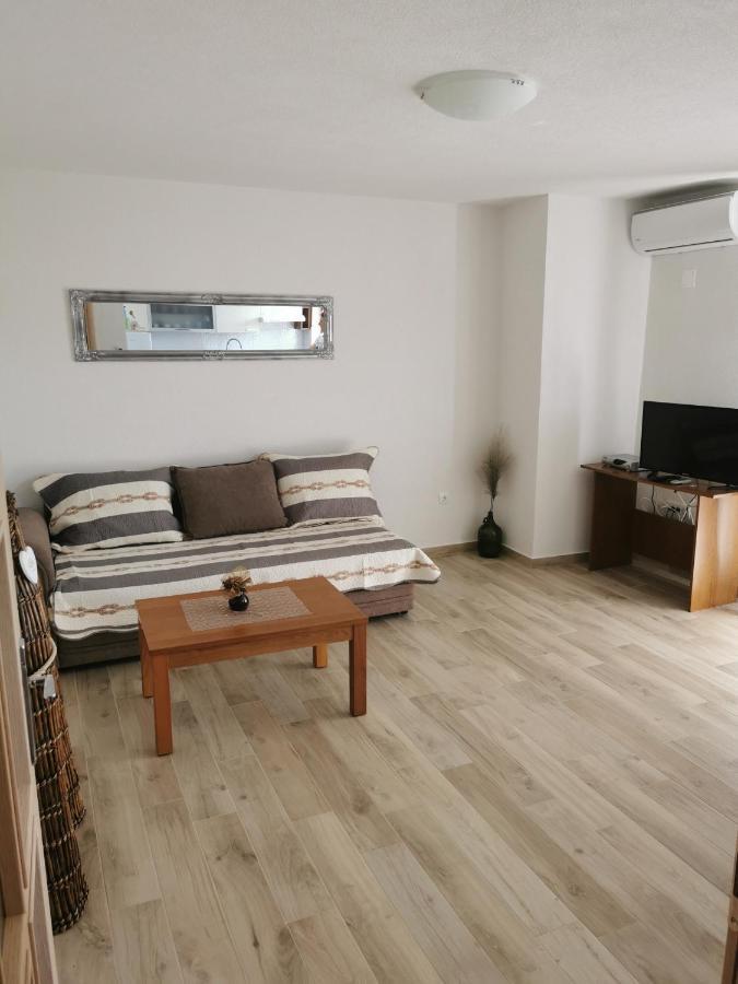 Apartmani Bartulovic Blace Εξωτερικό φωτογραφία
