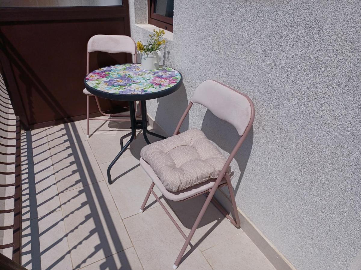 Apartmani Bartulovic Blace Εξωτερικό φωτογραφία