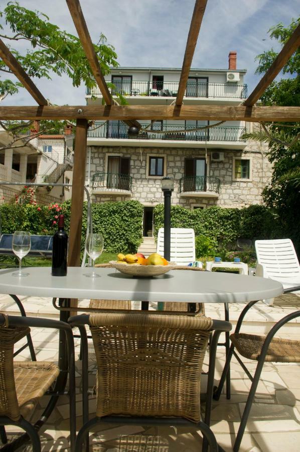 Apartmani Bartulovic Blace Εξωτερικό φωτογραφία