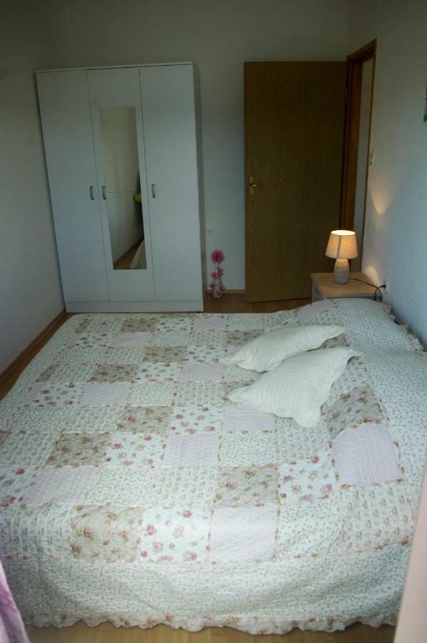 Apartmani Bartulovic Blace Εξωτερικό φωτογραφία